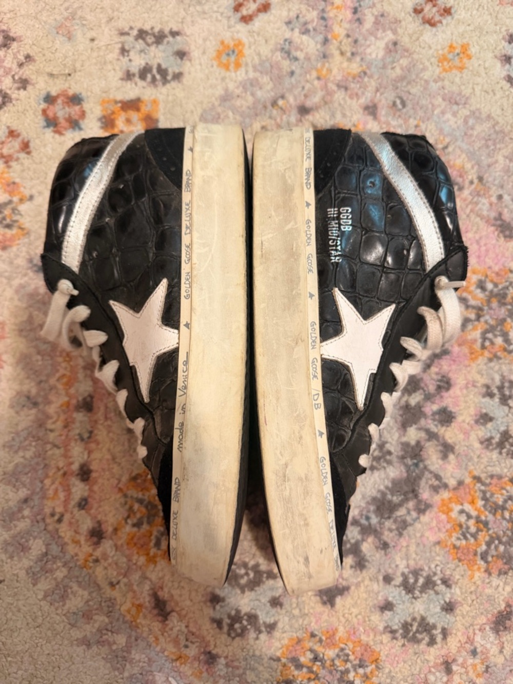 Golden Goose Mid/High-Top Sneakers - Picture 4 of 11